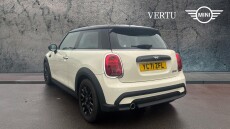 MINI Hatchback 1.5 Cooper Classic 3dr Auto Petrol Hatchback